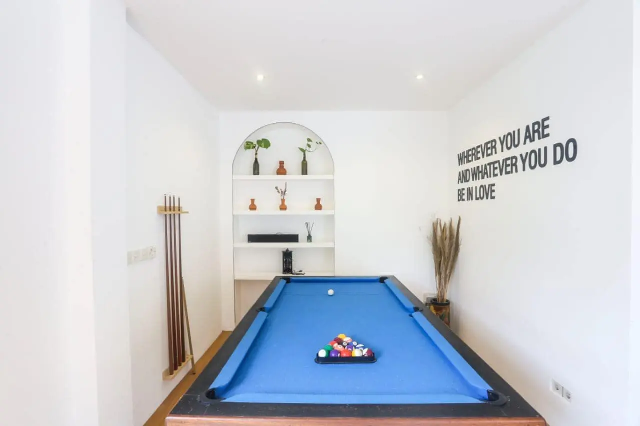 COZY 1 BEDROOM VILLA with Private Kitchen — image 1