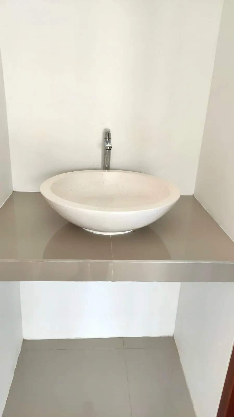 Brand new 2 bedrooms villa in Kerobokan Area — image 1