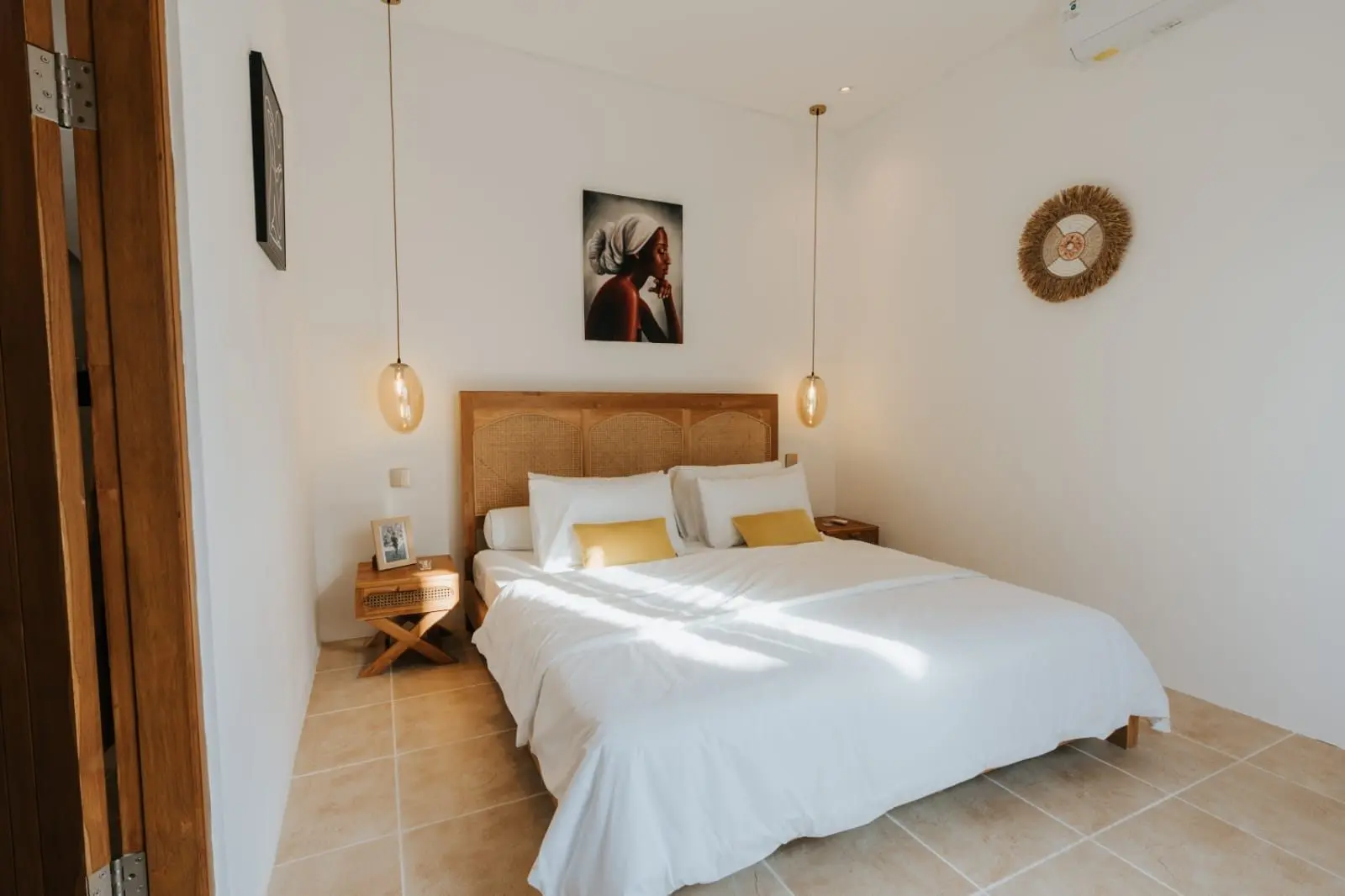 Stylish modern villa Cemagi — image 3
