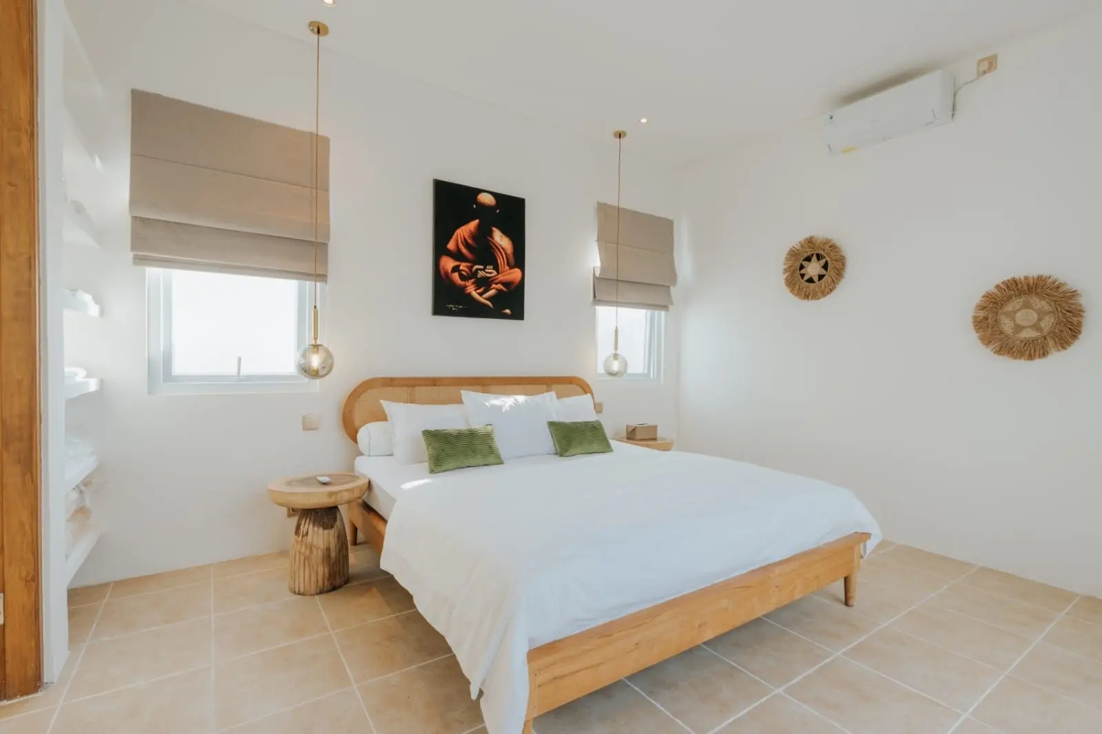 Stylish modern villa Cemagi — image 4