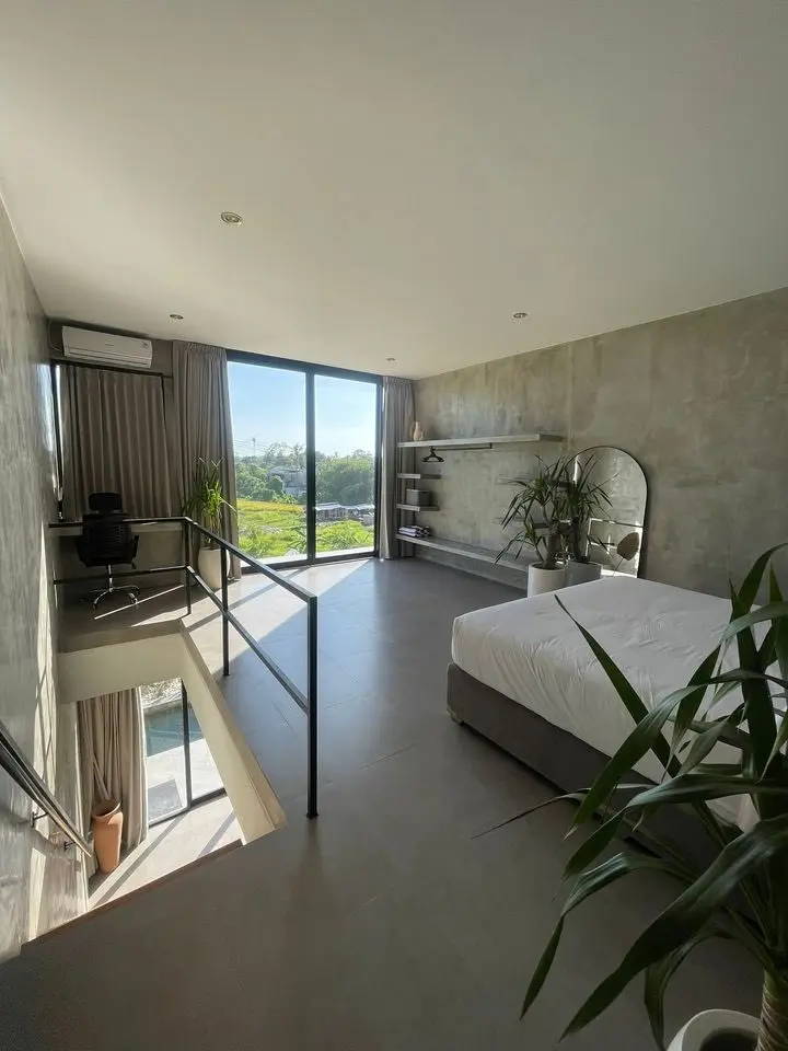 1br LOFT APARTMENT IN PERERENAN — image 3