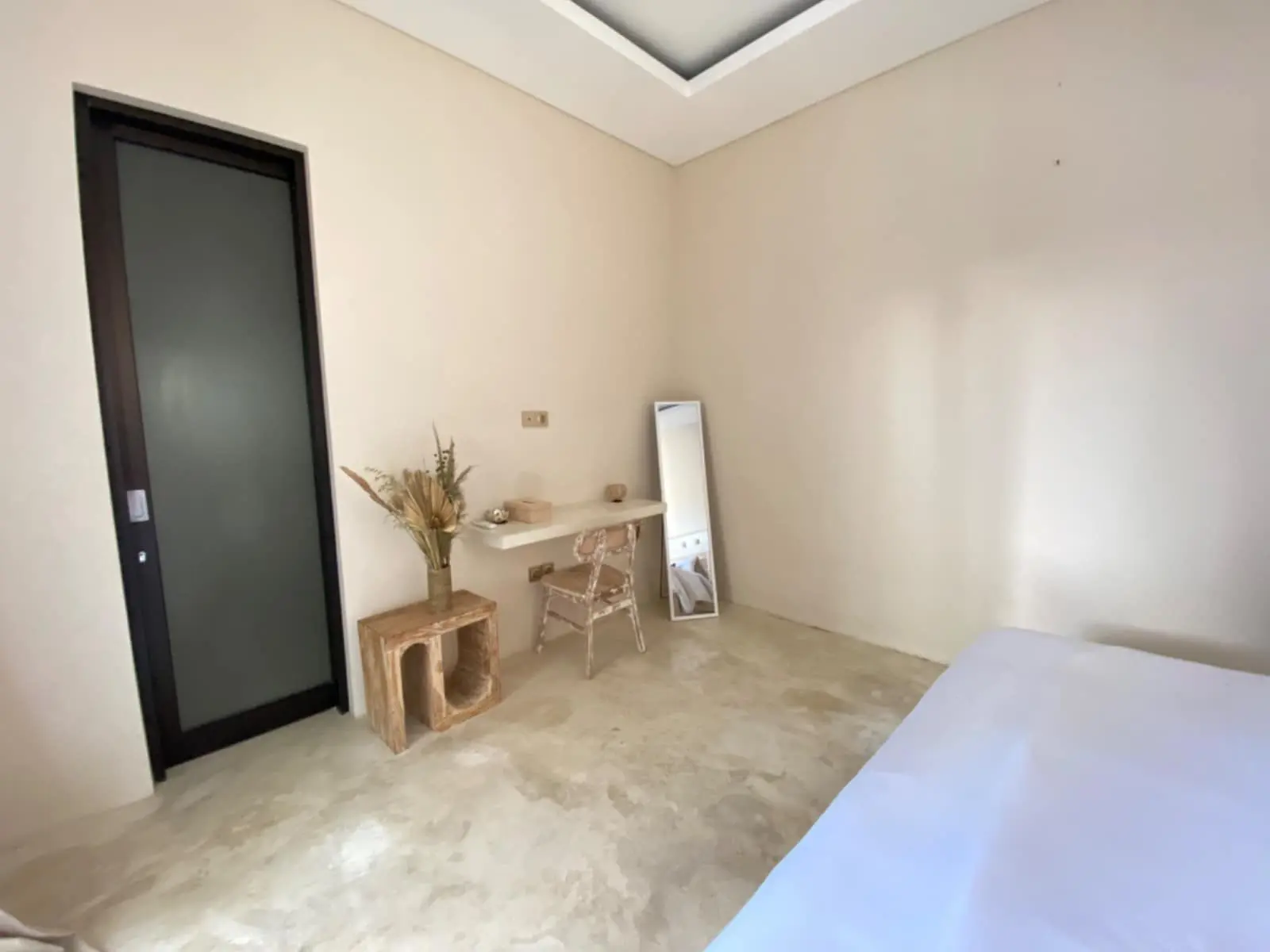 Luminara Villa — image 3