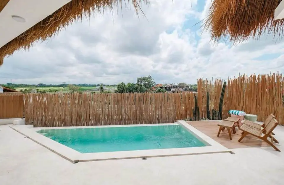 Rare Opportunity Villa — image 1