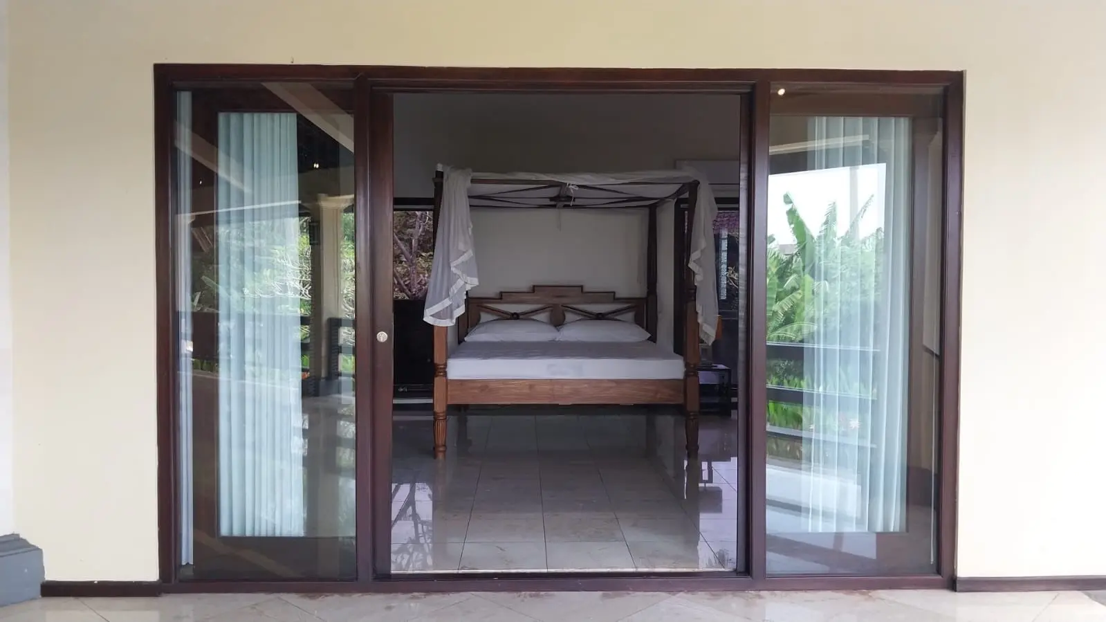 5 bedroom in canggu — image 2