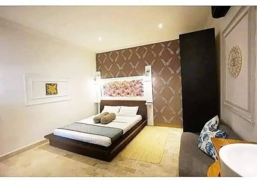 SEMINYAK GUEST HOUSE — image 2