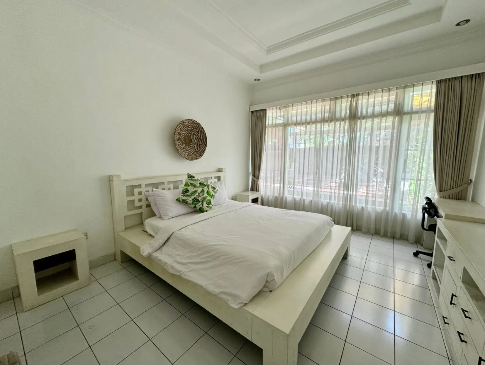 1 Private Room at shared villa