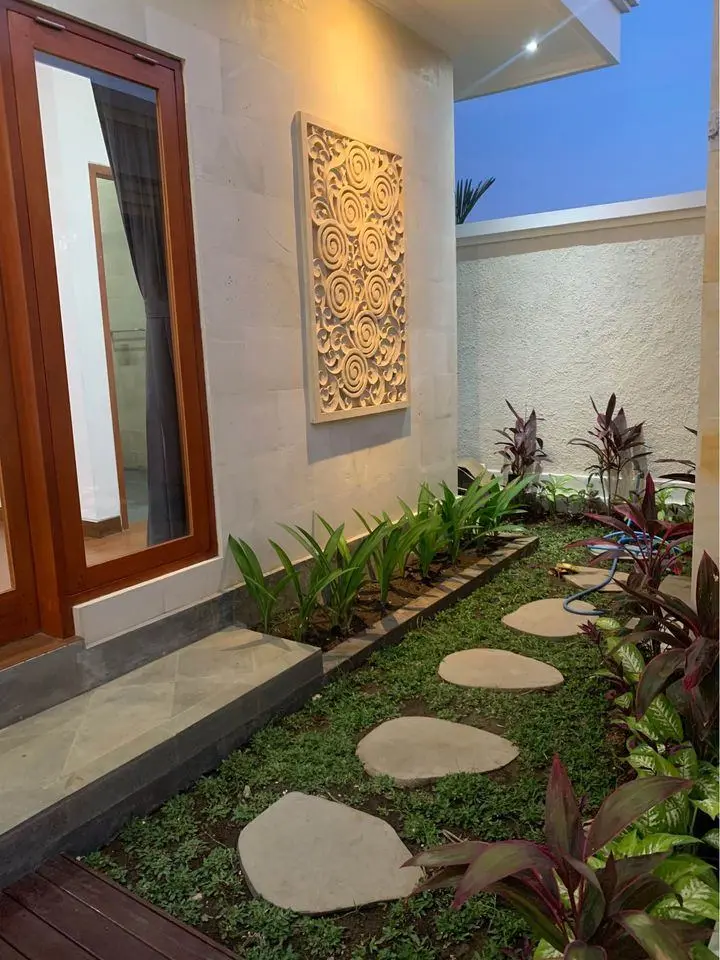 new brand Villa — image 4
