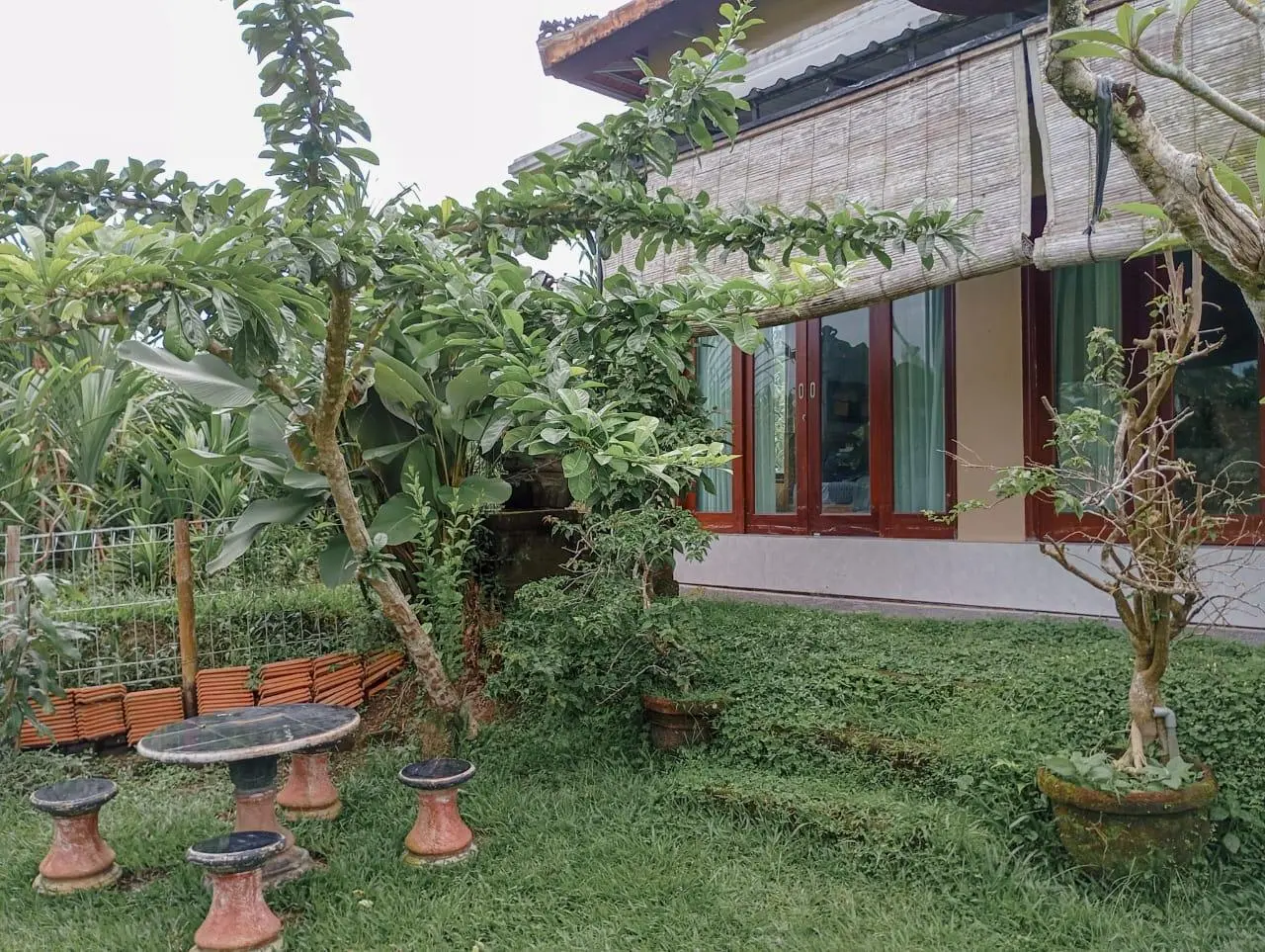 Maha House — image 1