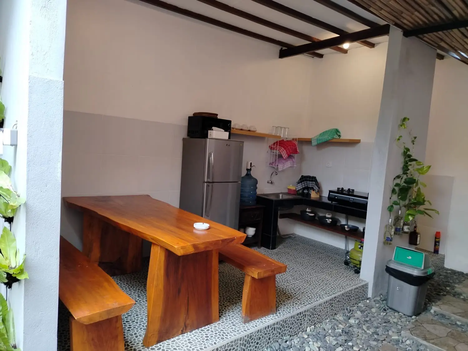 2 bedrooms local house — image 2