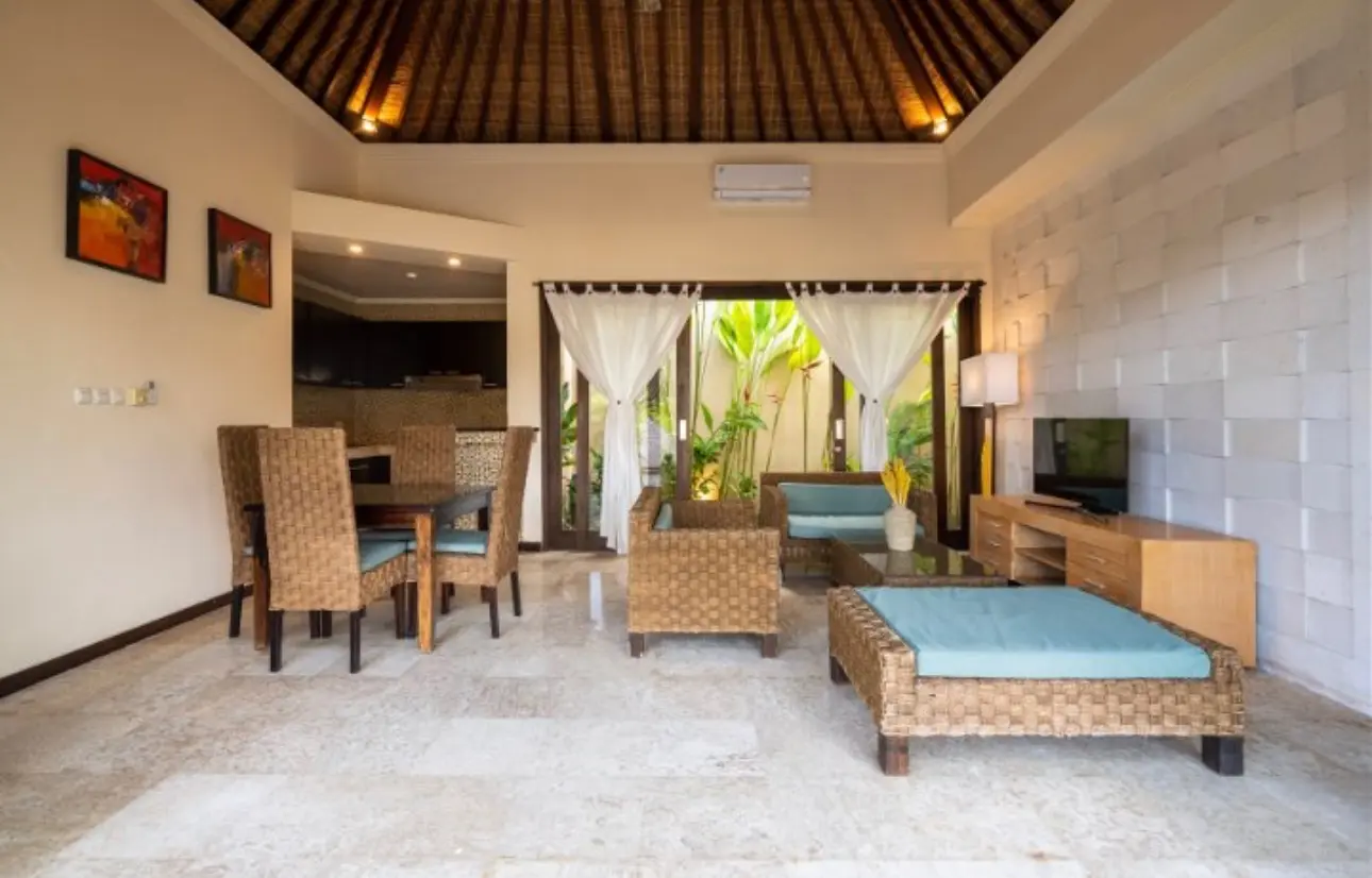 2 bedrooms villa — image 1
