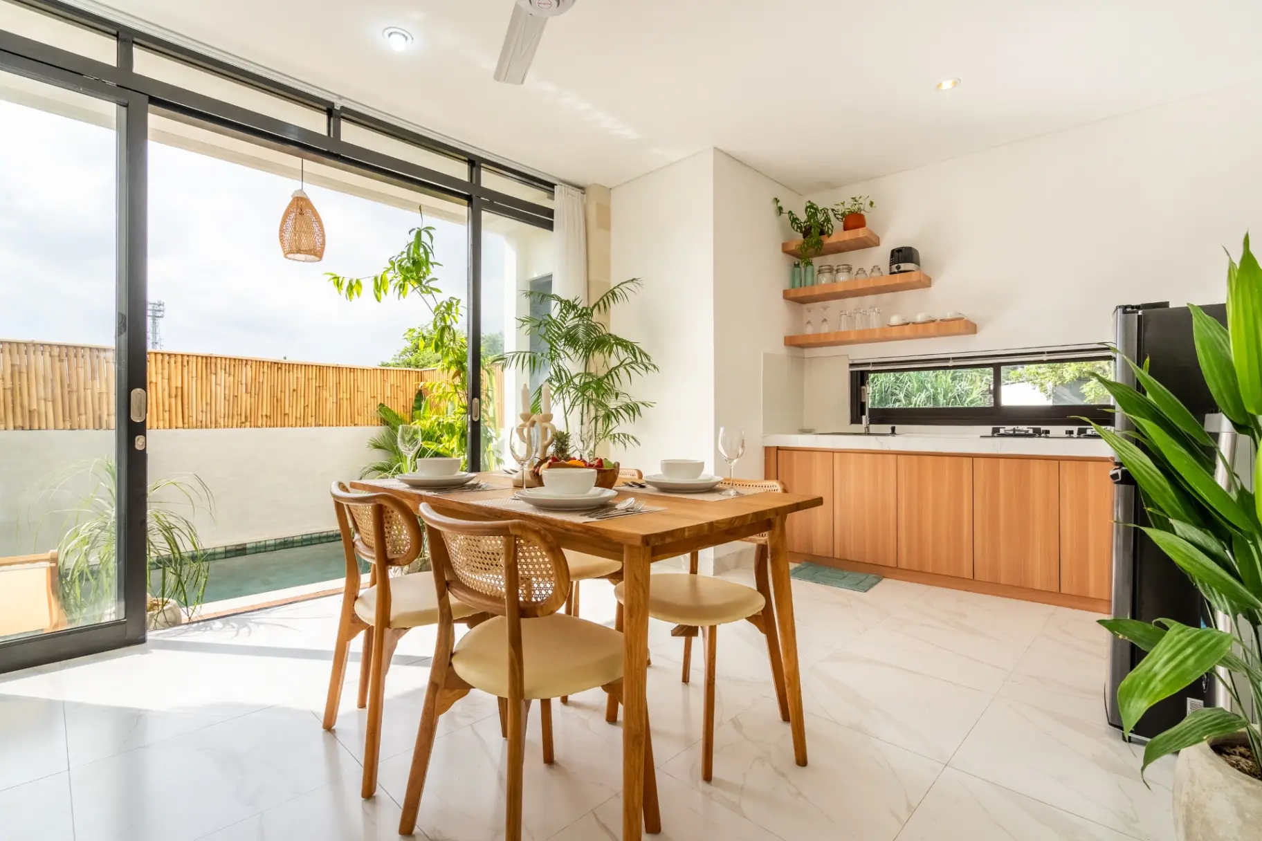3.2 Km from Echo Beach Canggu 2 Bedrooms - Yoda Villa — image 2