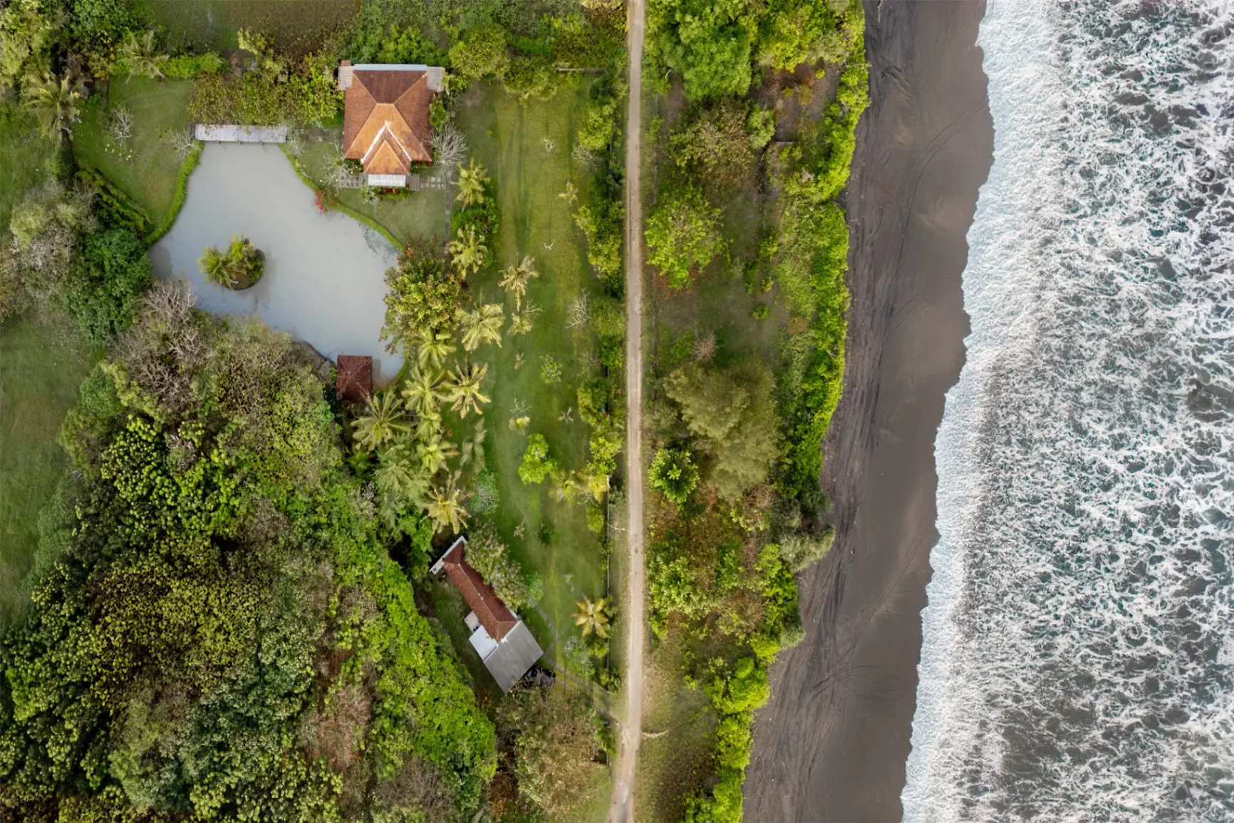 2 Bedroom Villa Beachfront