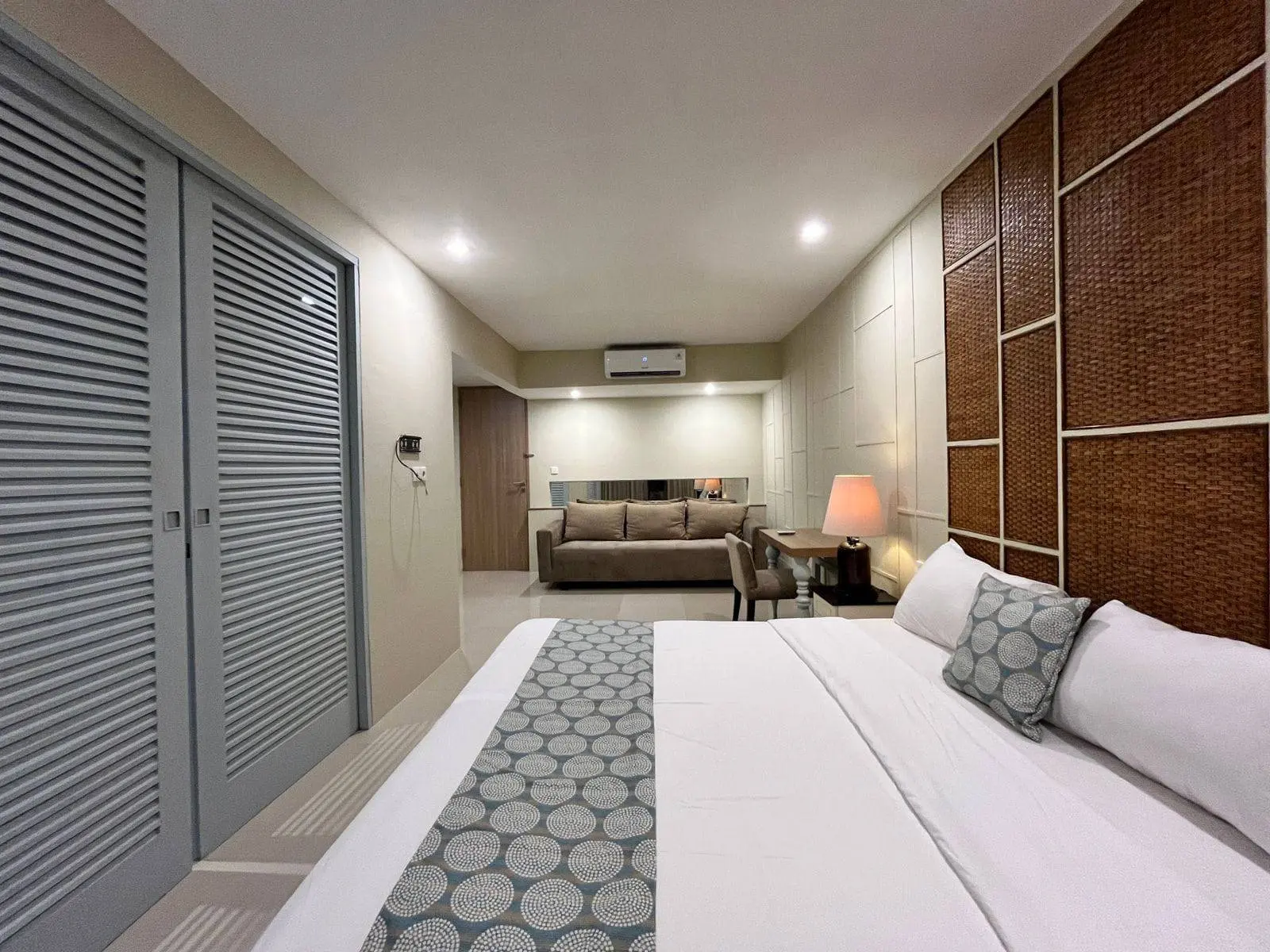 Brand New Apartment in Seminyak Sunset Road — image 2