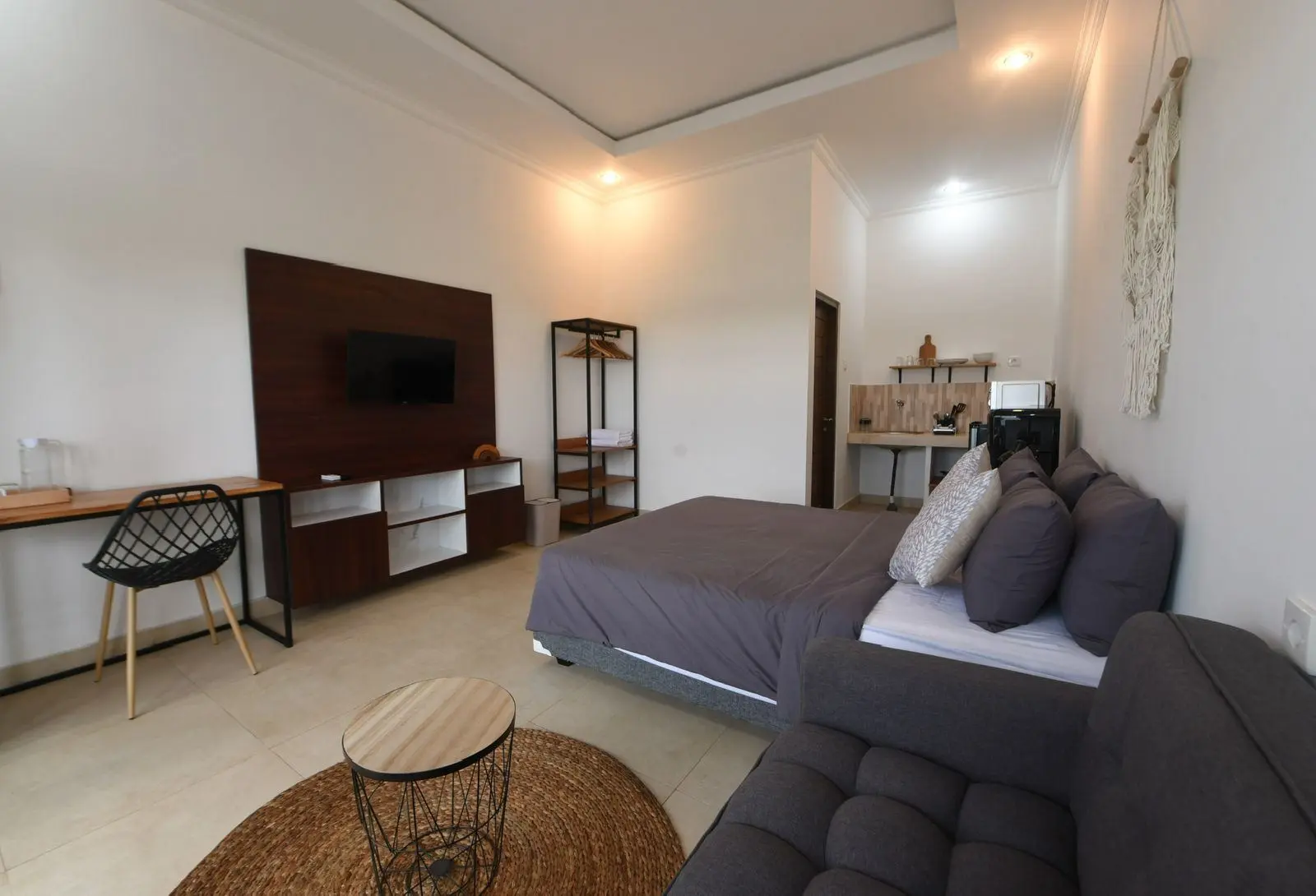 PERERENAN PRIVATE KITCHEN AVAILABLE STUDIO APARTMENT — image 2