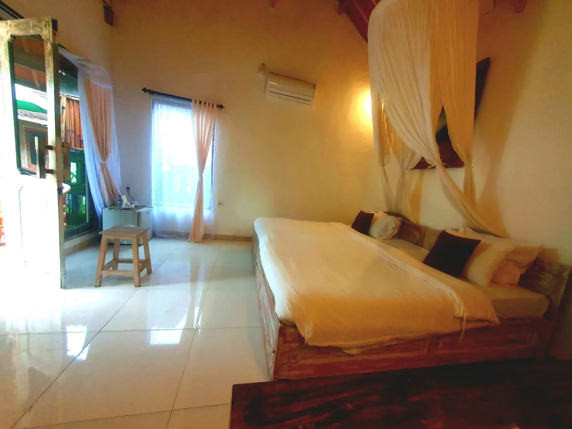 Resort — image 3