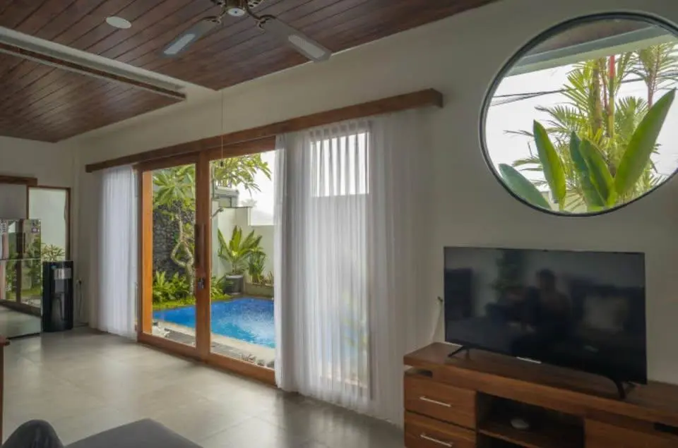 Brand new Villa in Tumbak Bayuh for rent — image 1