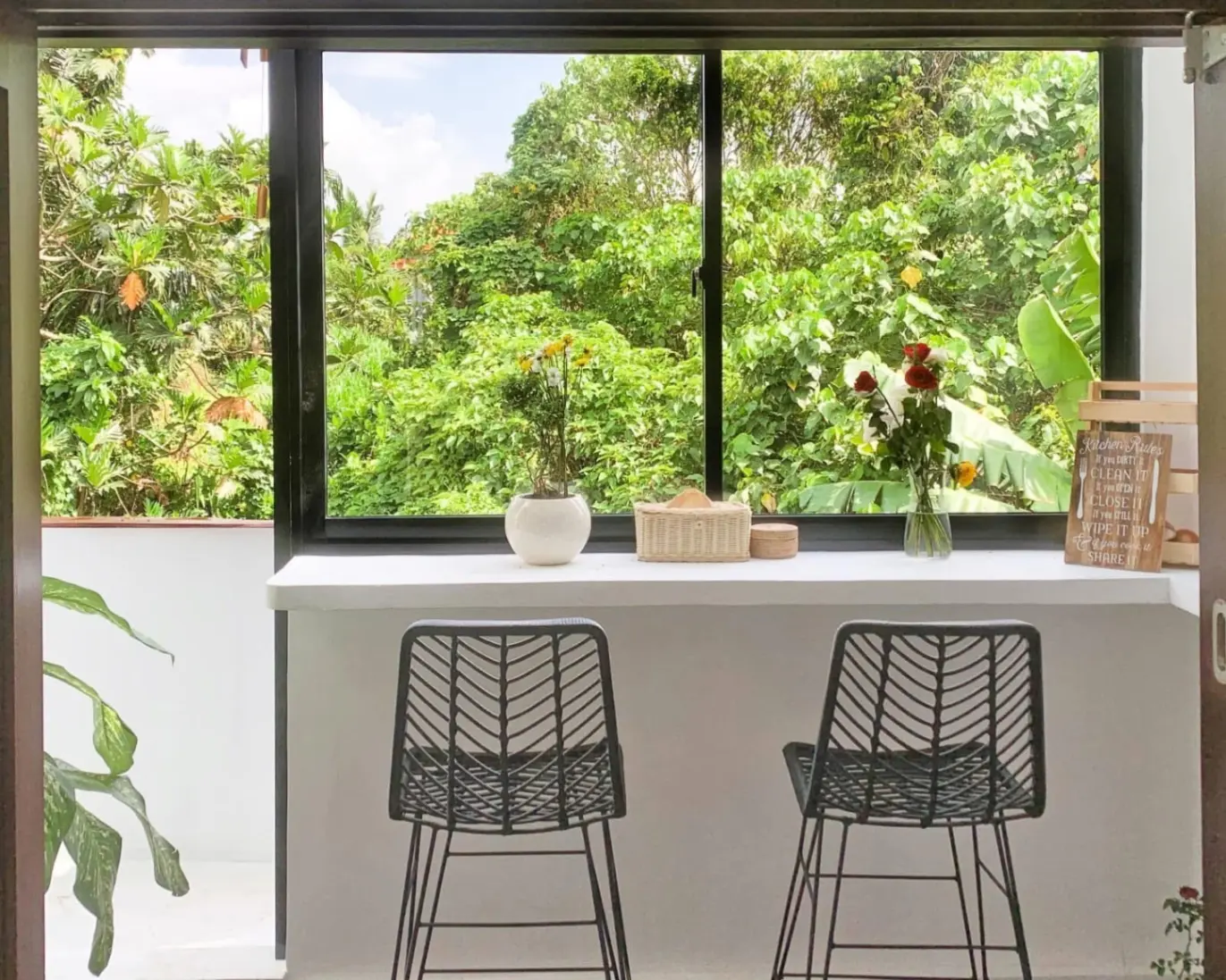 Unique house umadesa near green school — image 4