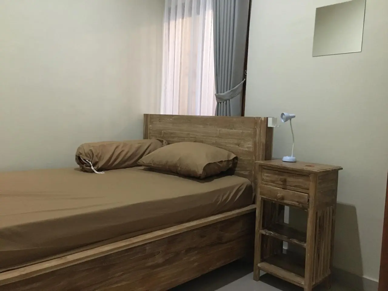 3 Bedroom Fully Furnished LC — image 2