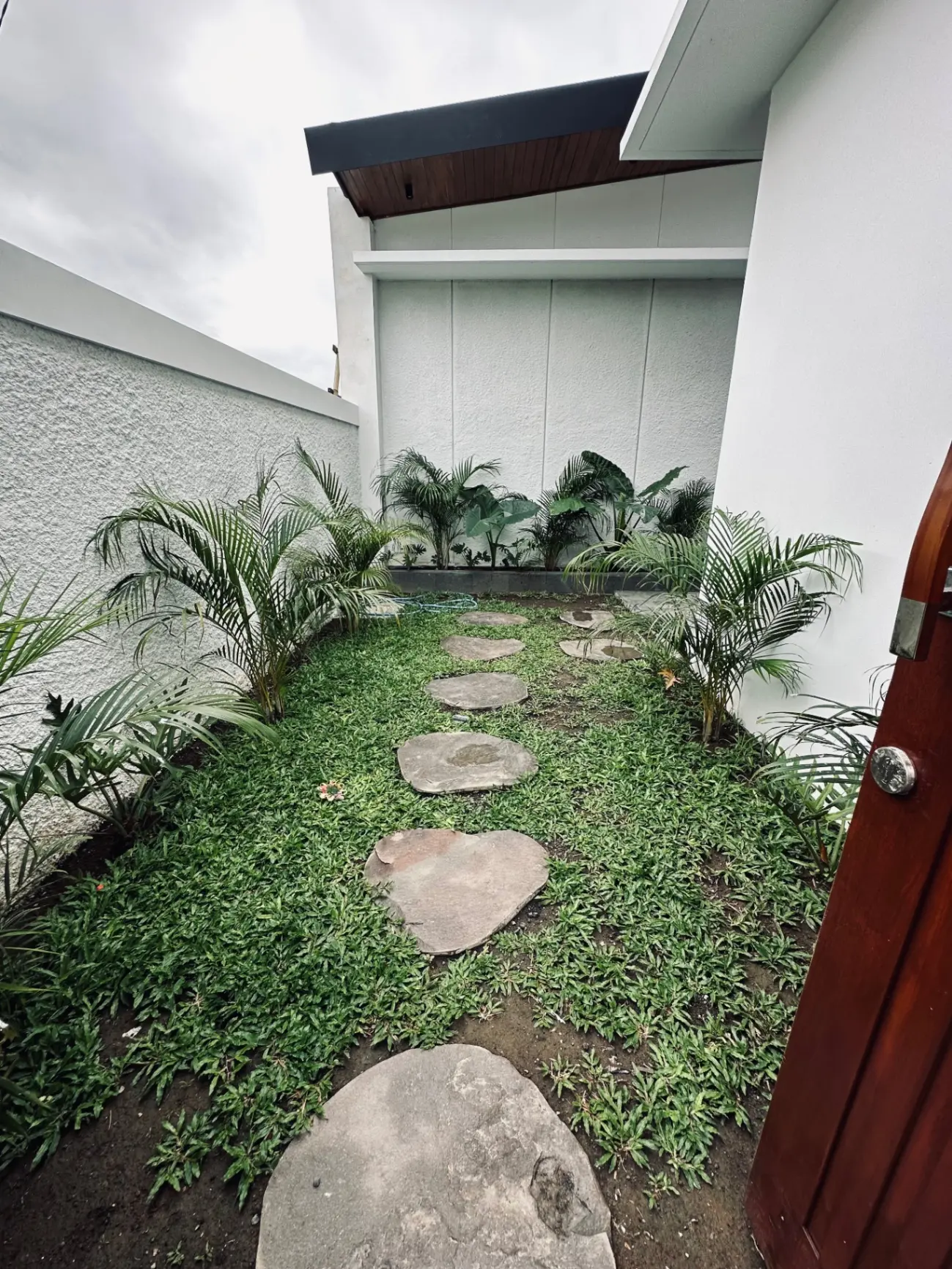 Villa with ricefield view — image 2