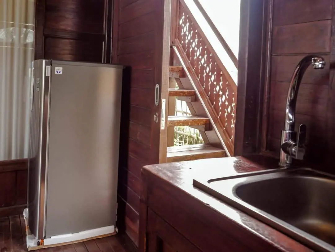 2 bedroom with swimming pool and kitchen — image 1