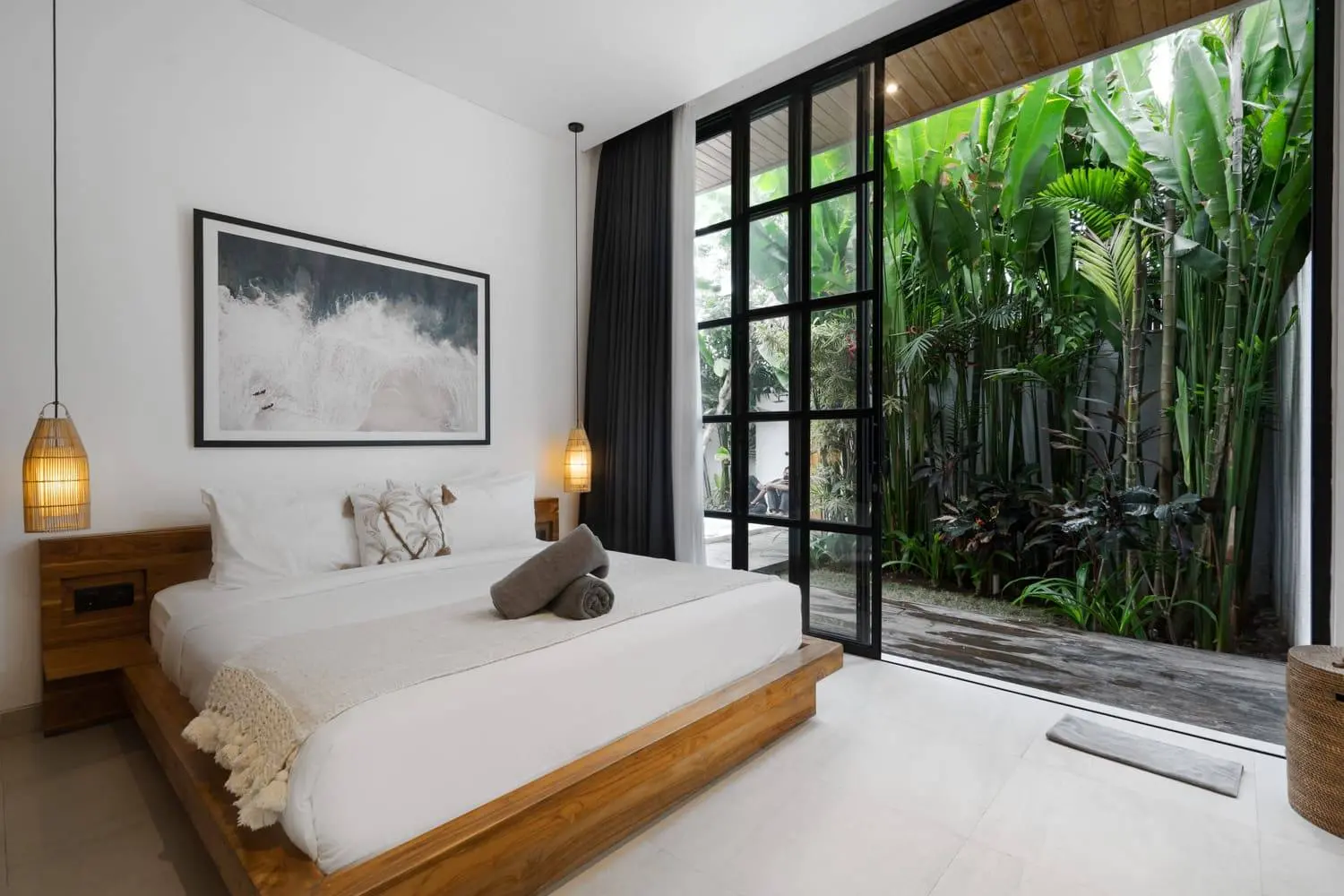 VILLA BIANCA - PALM 25 — image 1