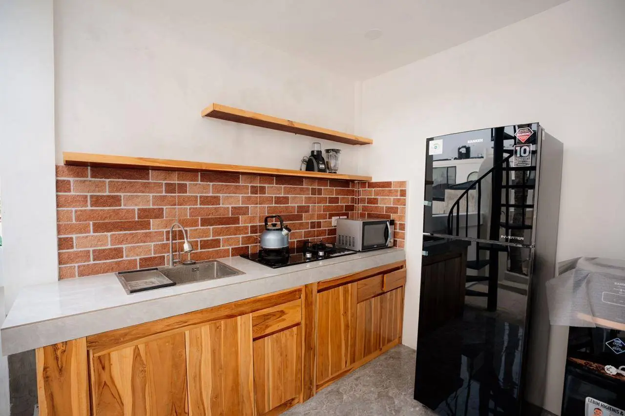 1 New Bedroom Guesthouse in Pererenan next to Obsidian Gym — image 1
