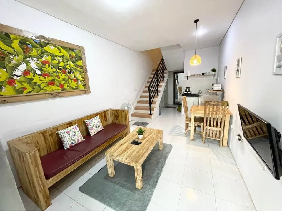 LaJayagiri Town House
