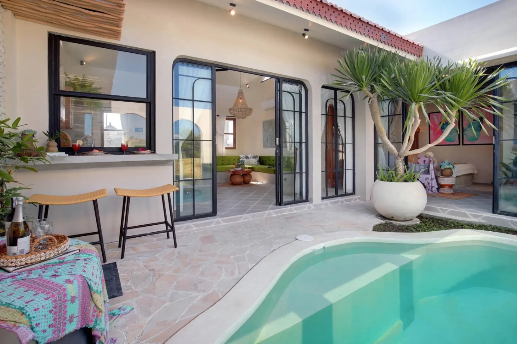 AVAILABLE NOW 2 Bedroom 2 Bathroom — image 3