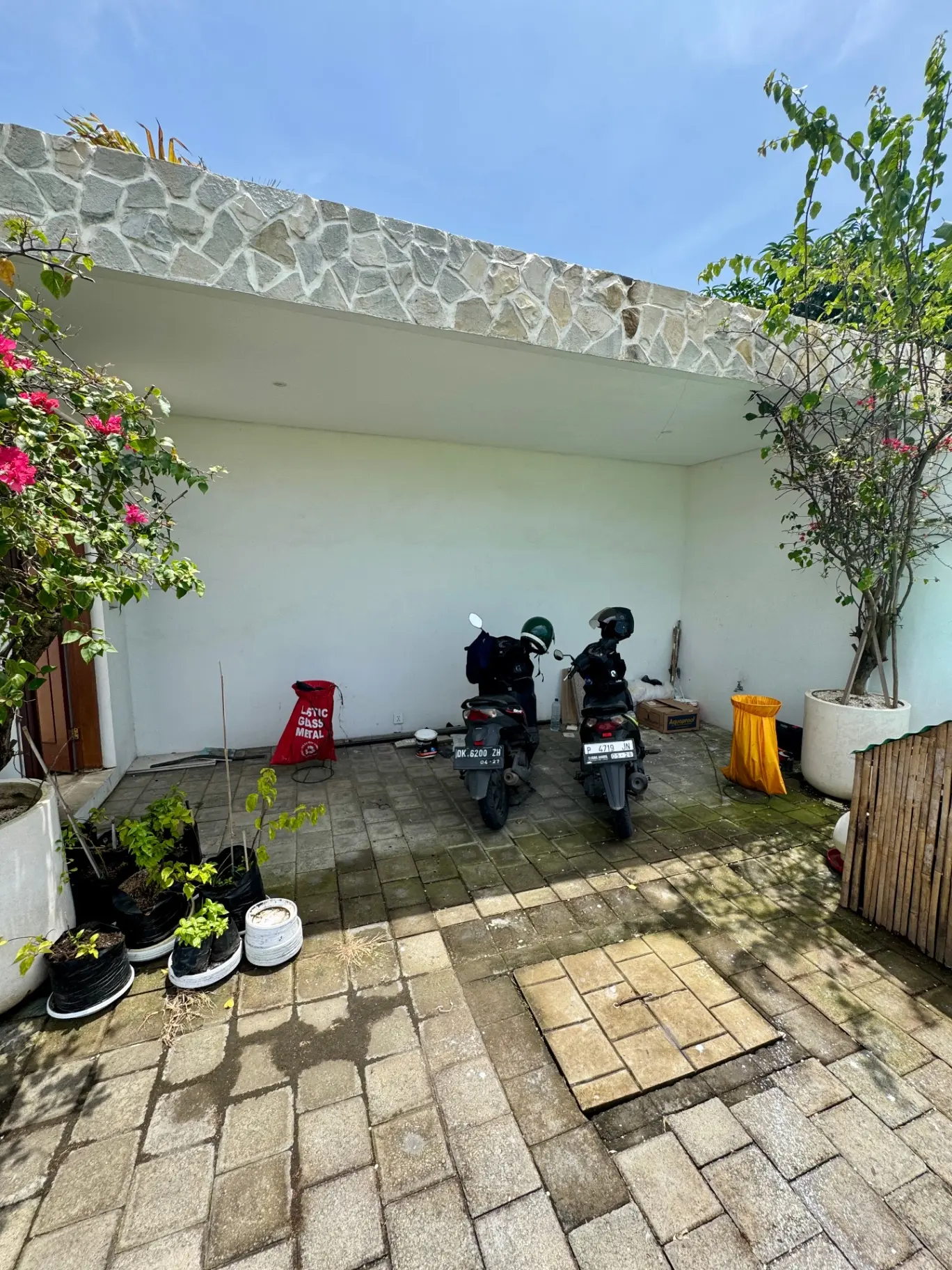 Ocean View Luxury 4 Bedrooms Villa Cemagi — image 3