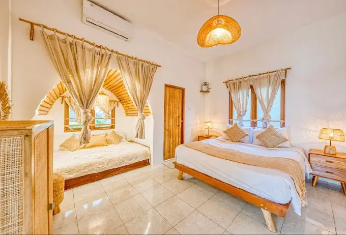 Amora Villa