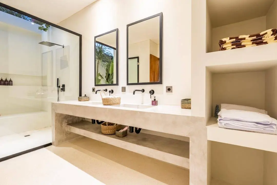 3 Bedrooms Stunning Villa - Pererenan — image 4