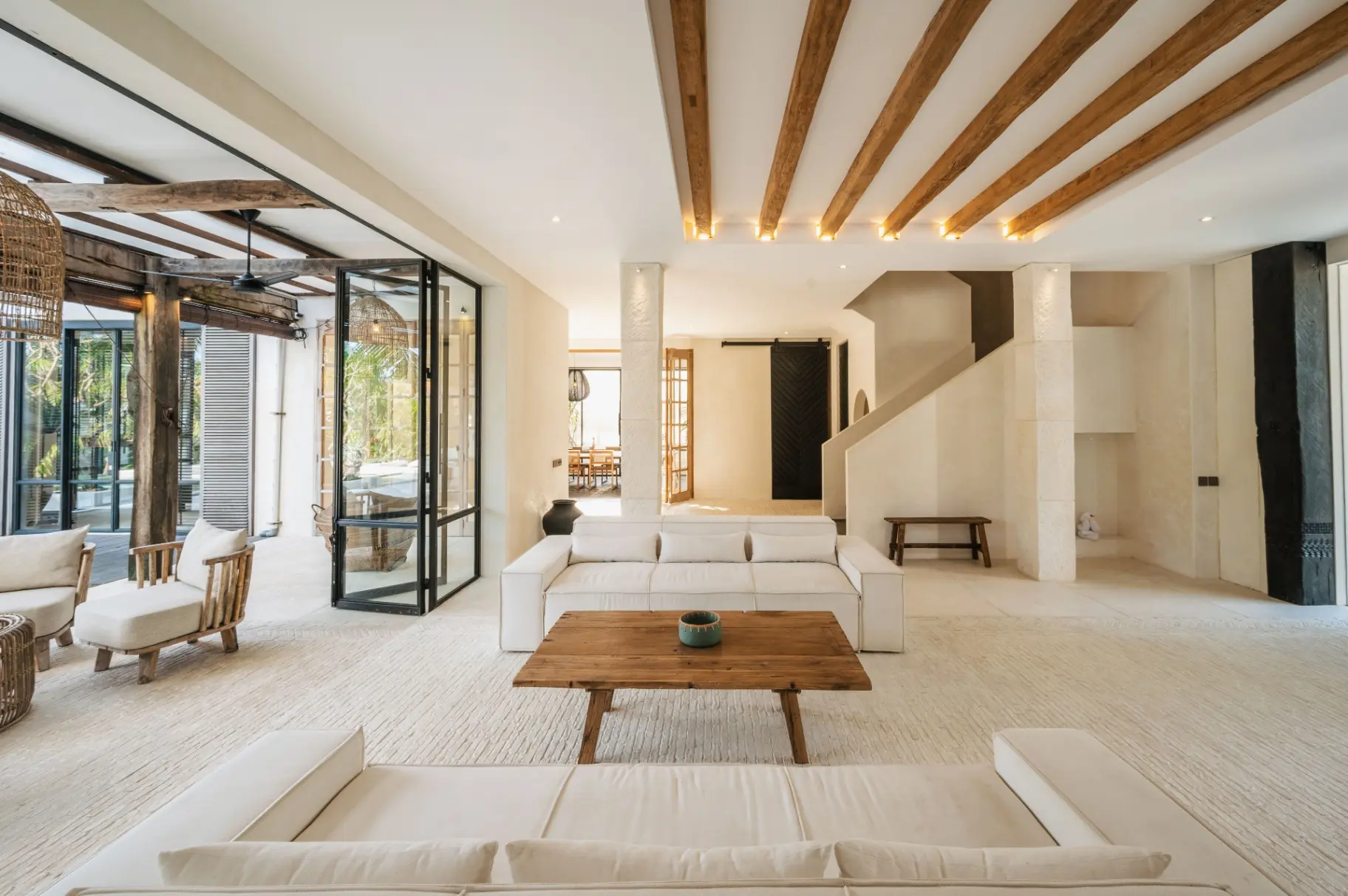 Best Deal / Luxury Design Villa - Seseh — image 1