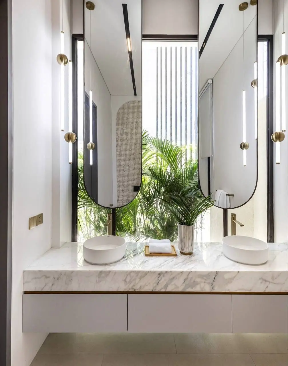 PREMIUM VILLA UMALAS — image 2