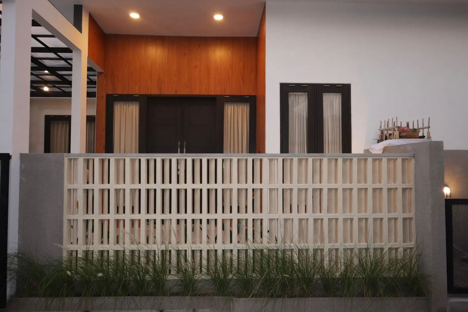 House for rent in Jimbaran area. Close to market beach airport and shopping centre — image 2