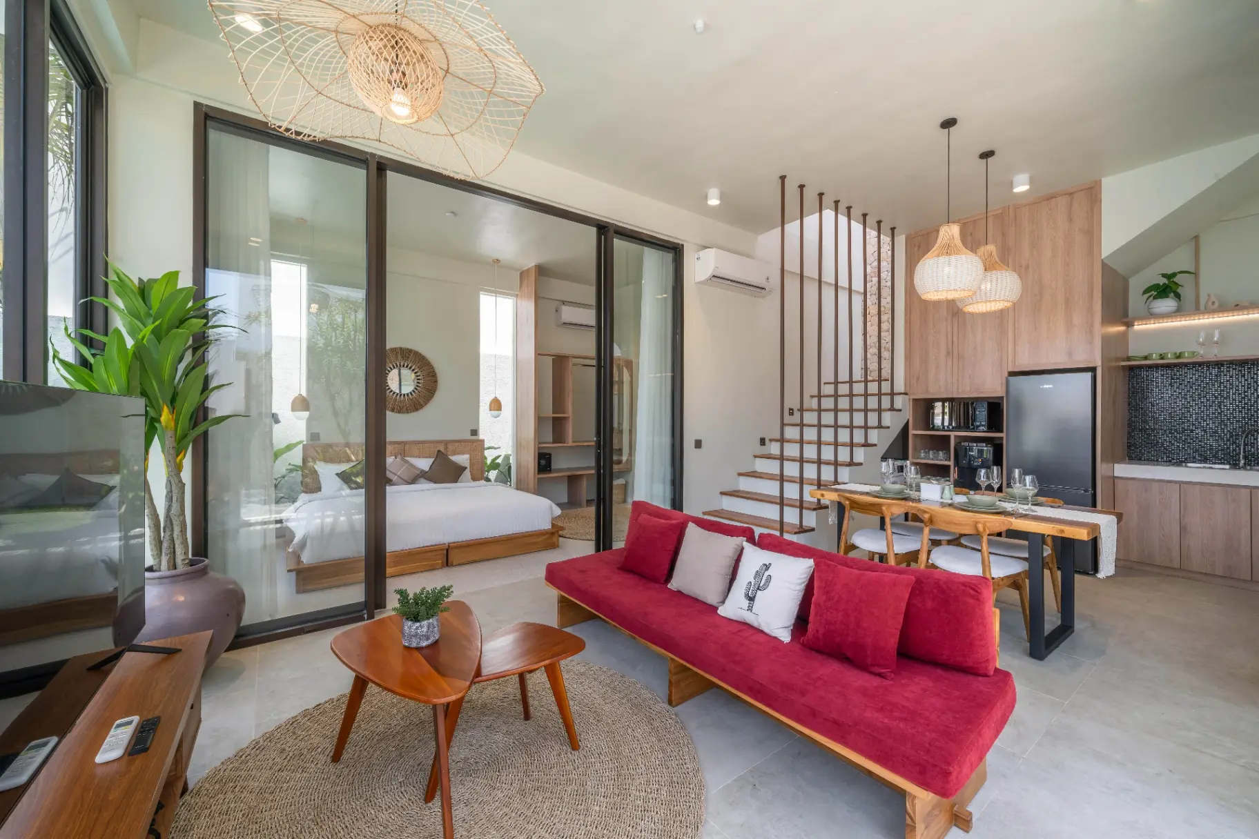 Alona Palm : Cozy & Modern 2 BR Villa w/ Pool — image 2