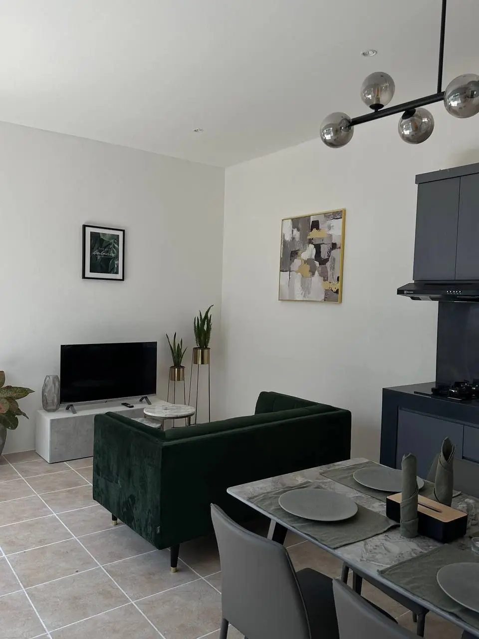 STUNNING 2 BEDROOM VILLA CEMAGI — image 3