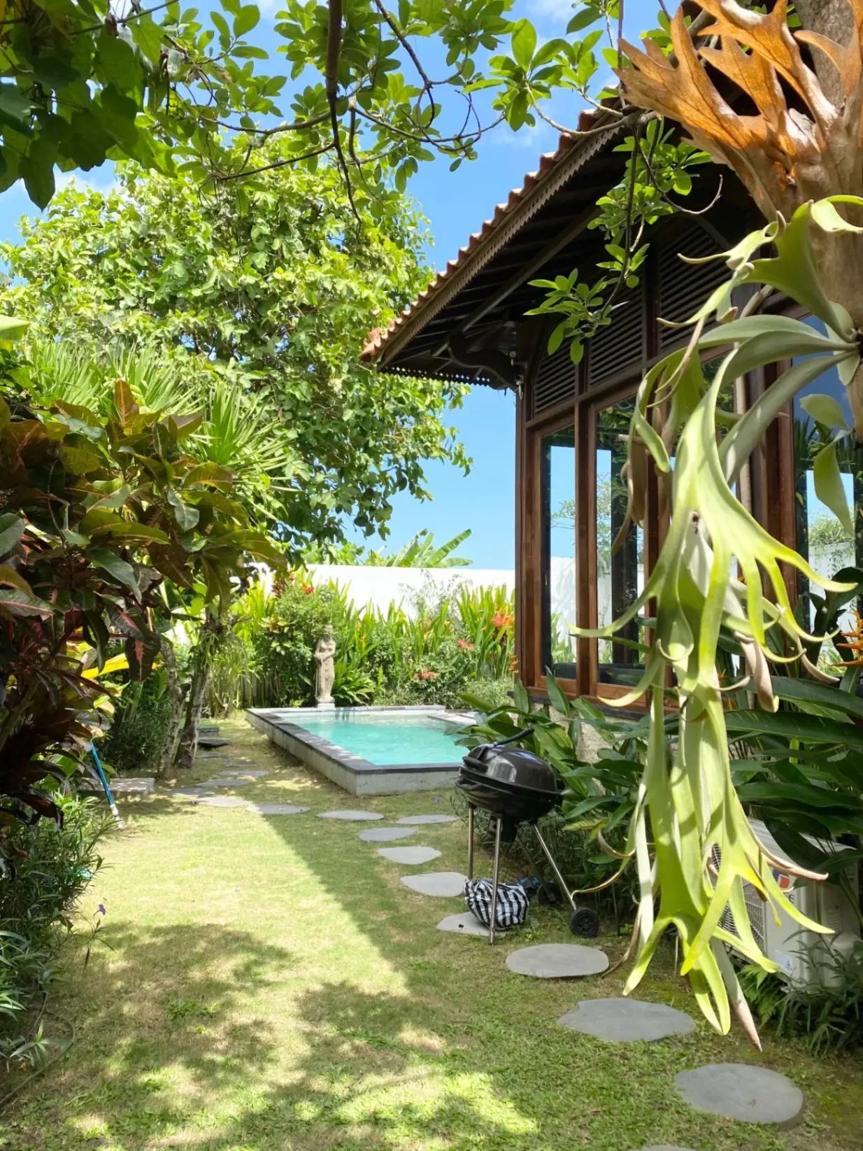 2BR Joglo Style Villa in Pantai Lima — image 4