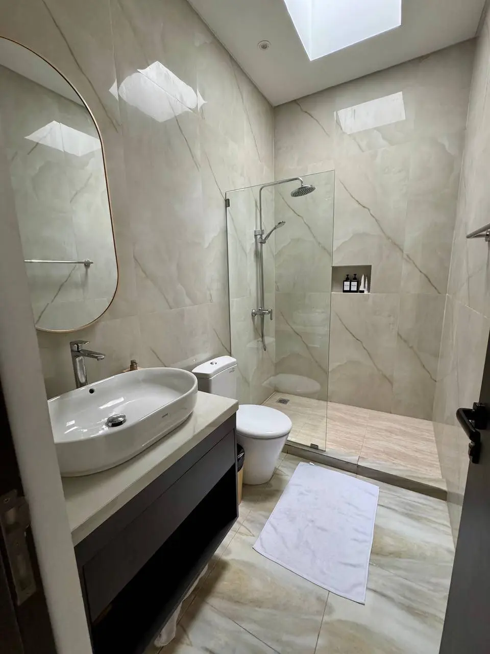 Luxurious 3 Bdr villa in Canggu — image 1