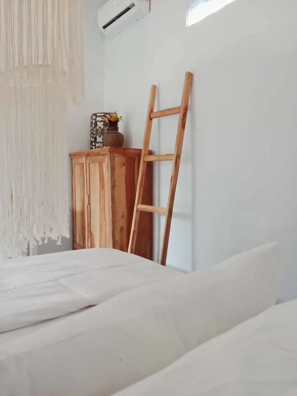 3 bedroom - 3 bathroom - House — image 4