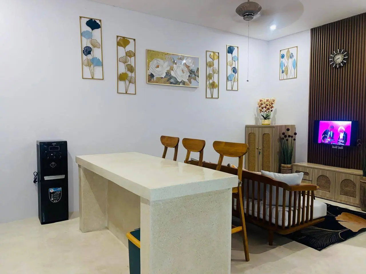 2BR Villa at Kutuh Jimbaran for rent Quite Area No Construction Nearby — image 4
