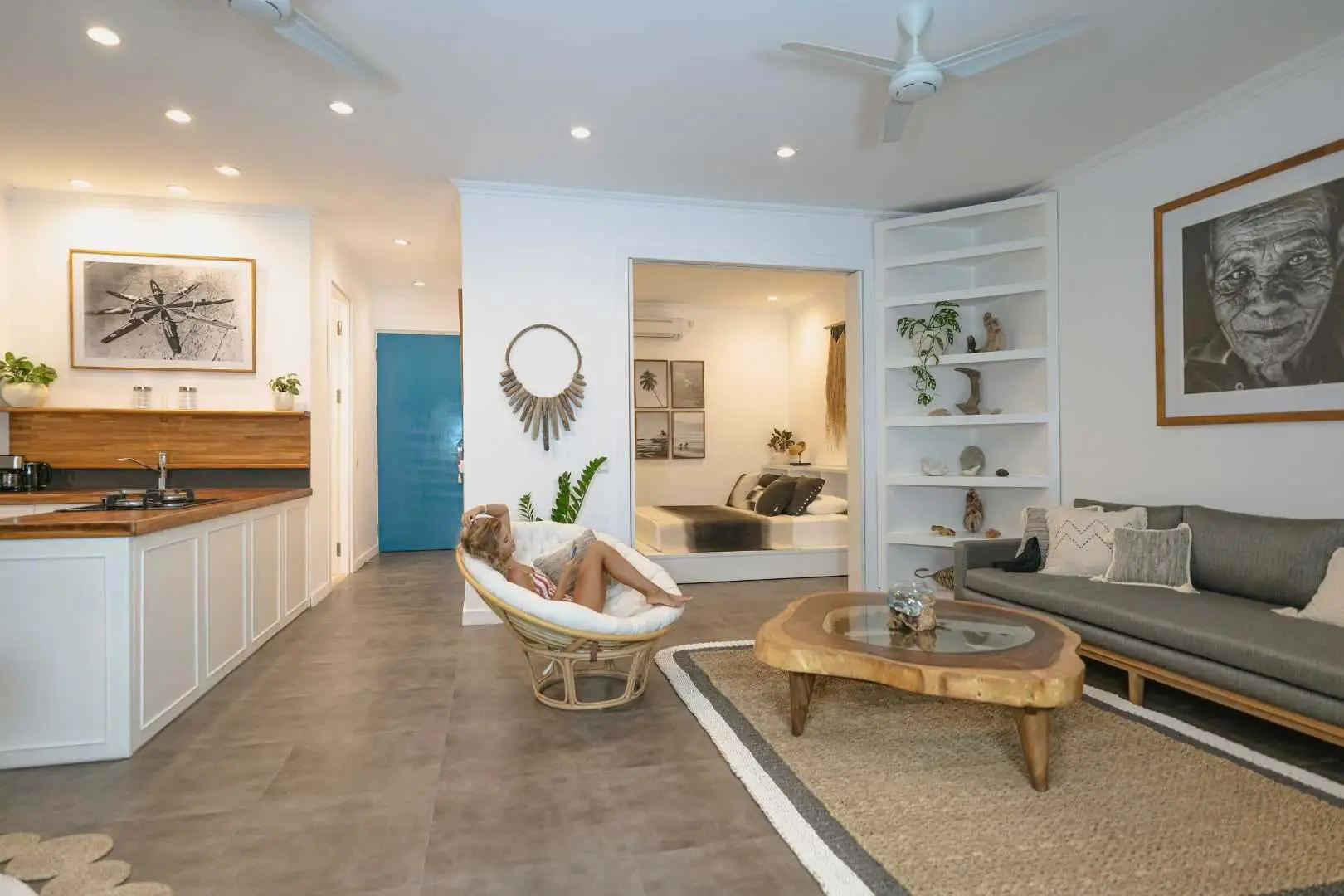 All Included - Cozy Beachfront Apartment - Beach View — image 2