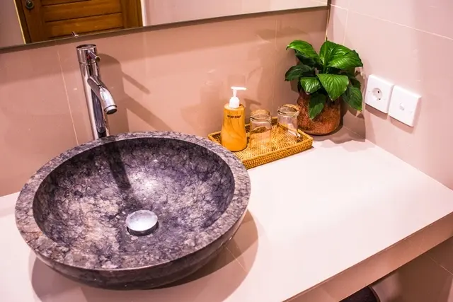 1 Bedroom Guesthouse in Ubud Center — image 1
