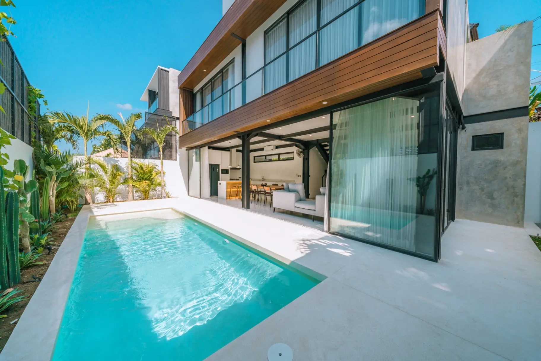 Villa Vantage - Outstanding 3 BR Villa - Great Location — image 3