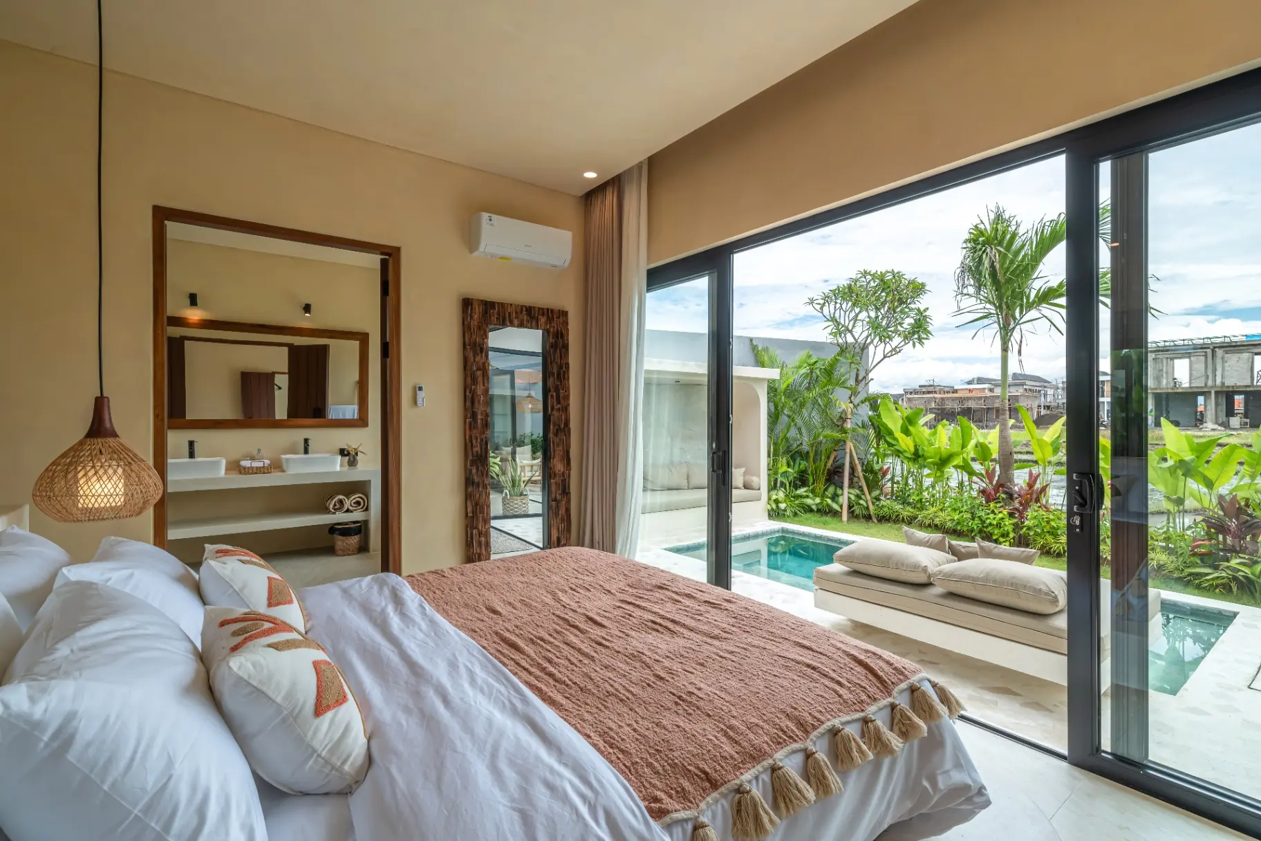 Ayo - La Vida : Sophisticated 2BR Villa Beachside Escape! — image 1