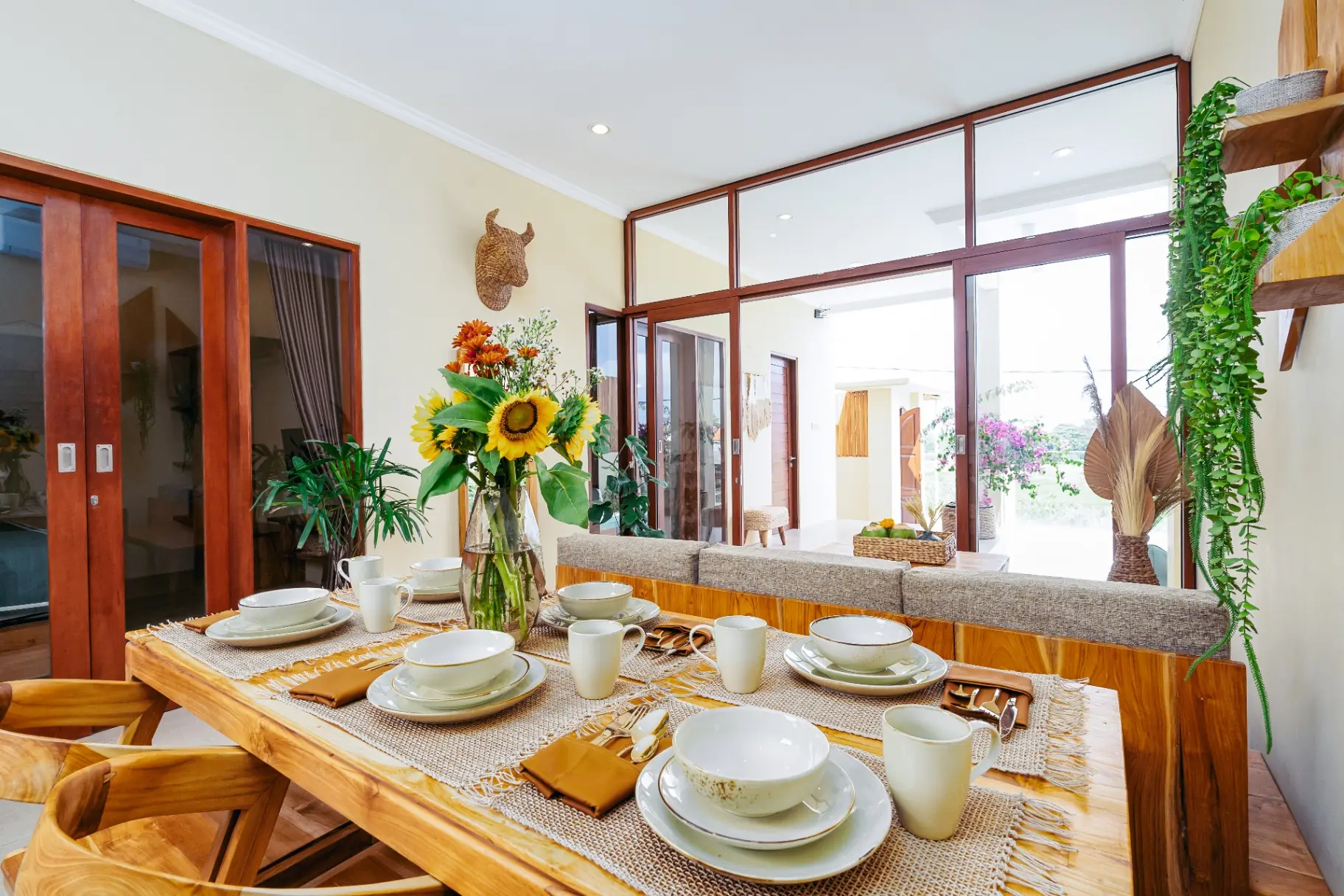 9 Min to Beach | Secluded Rice Field Oasis — image 2