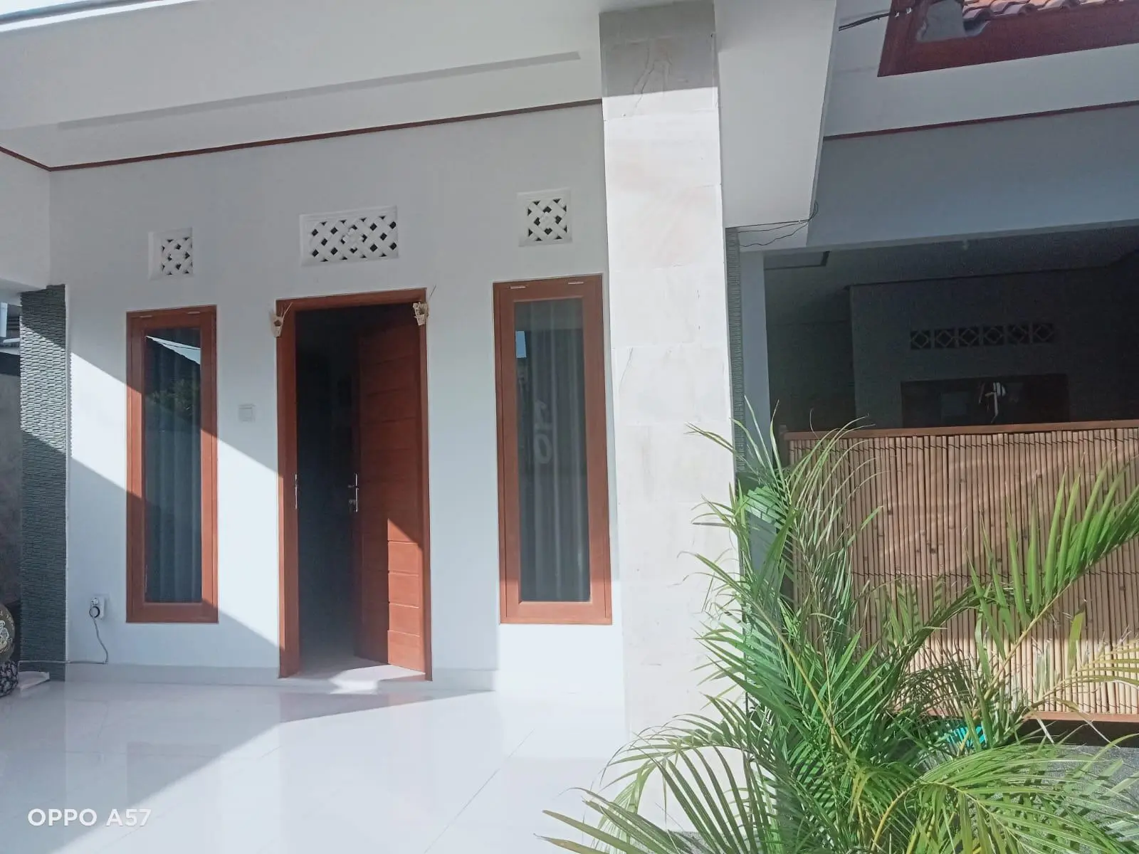 Local House — image 2