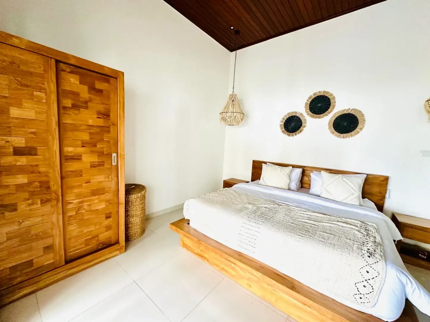 2 BEDROOMS VILLA IN SESEH — image 3