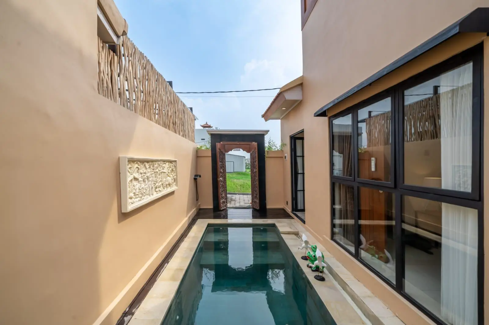 PRIVATE 1-BEDROOM RICE FIELD VIEW VILLA