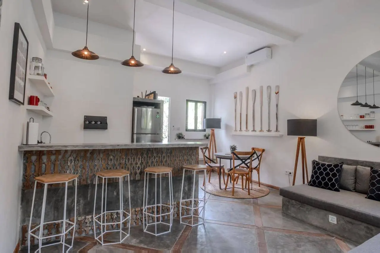 MODERN 1BR APARTMENT IN CANGGU — image 4