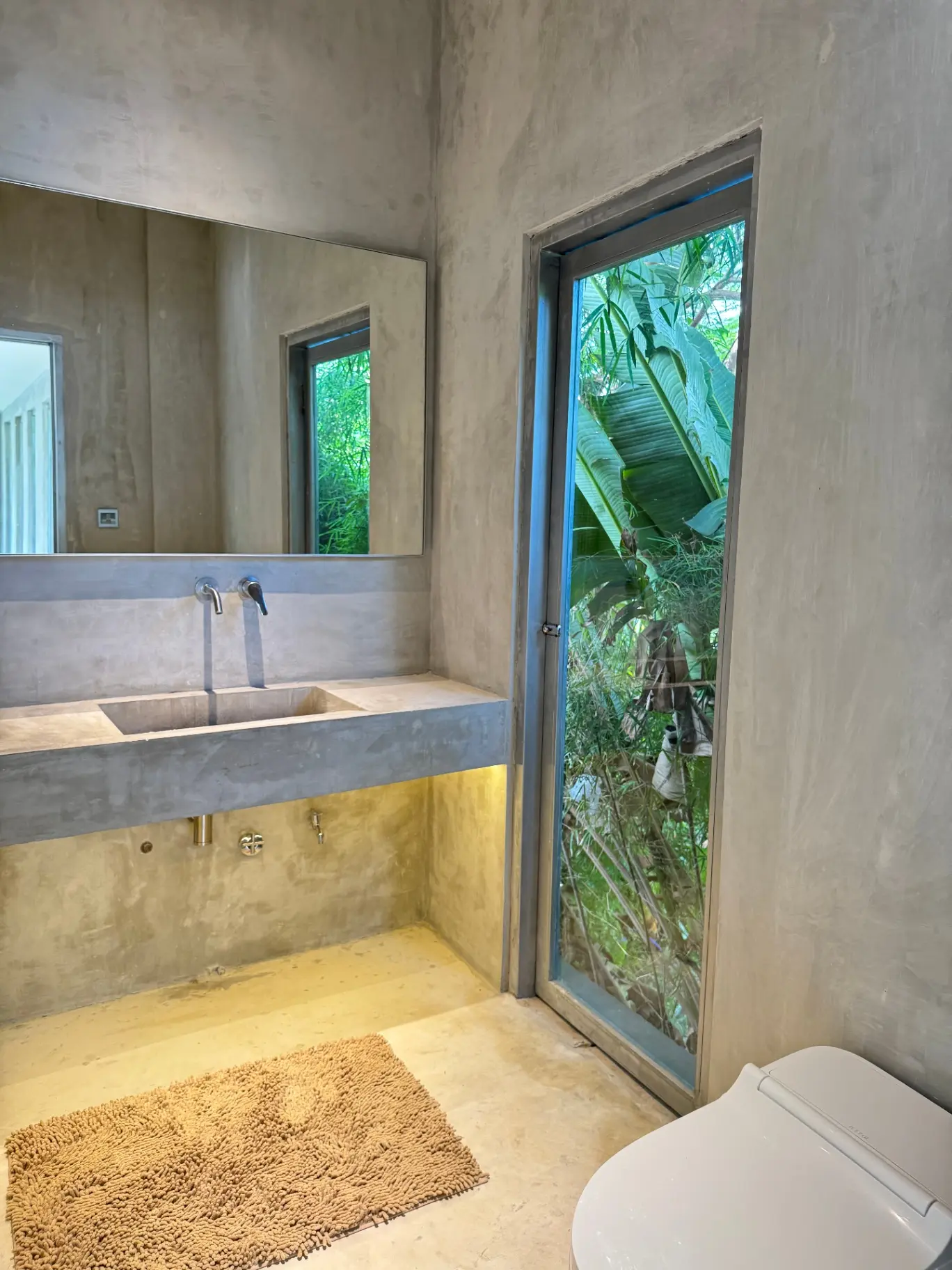 Lava Loft — image 4